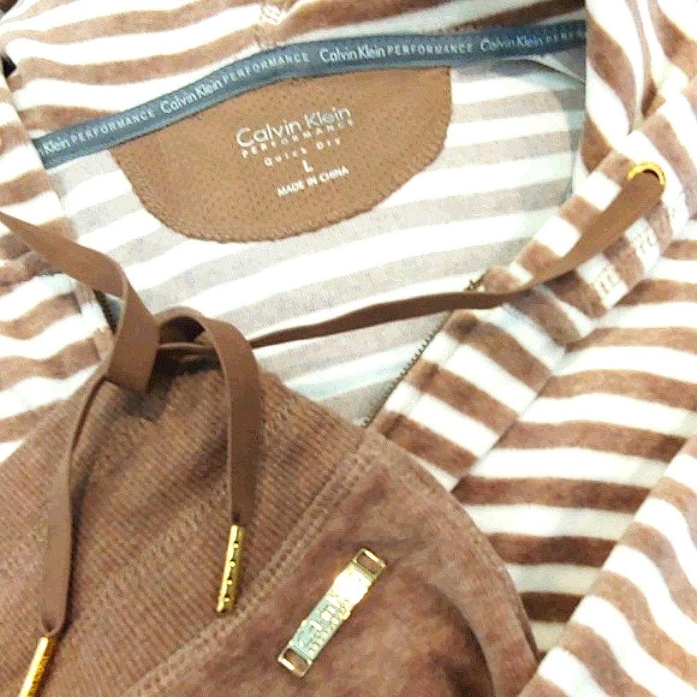 Calvin Klein Active wear jacket & Pants - Picture 3 of 3